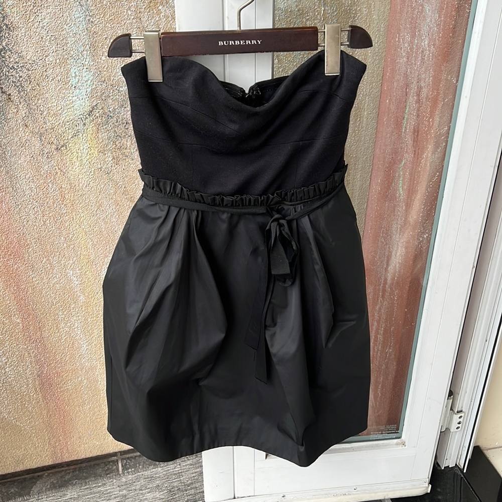 BCBG strapless black corset top cocktail dress waist , pockets, and delicate bow